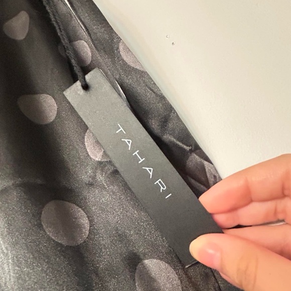 Tahari Black and dark grey polka dot silky pj pants - Picture 2 of 3